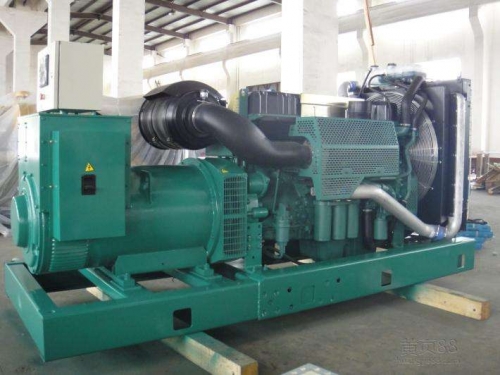 甘德便携静音：租赁无声发电机组，便携式解决能源需求